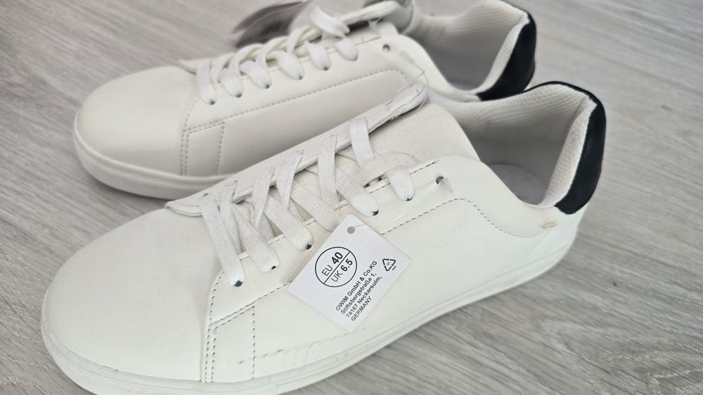 Обувки  40 номер