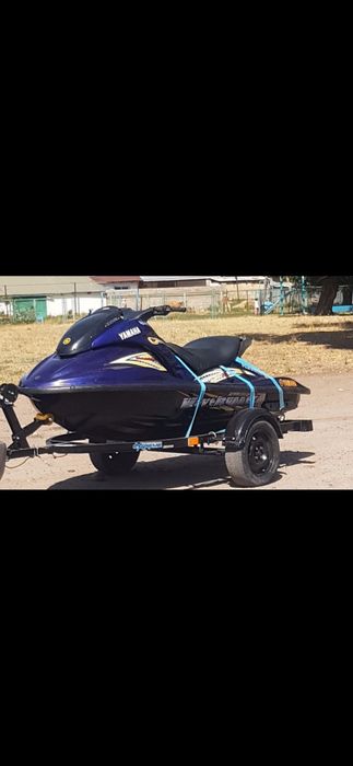 Продам гидроцикл YAMAHA GP1200R