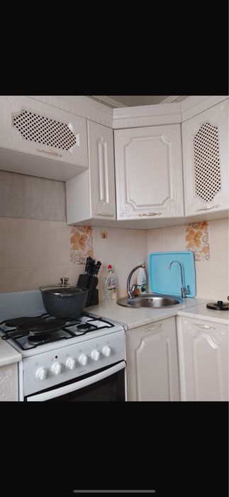 Продается кухонный гарнитур