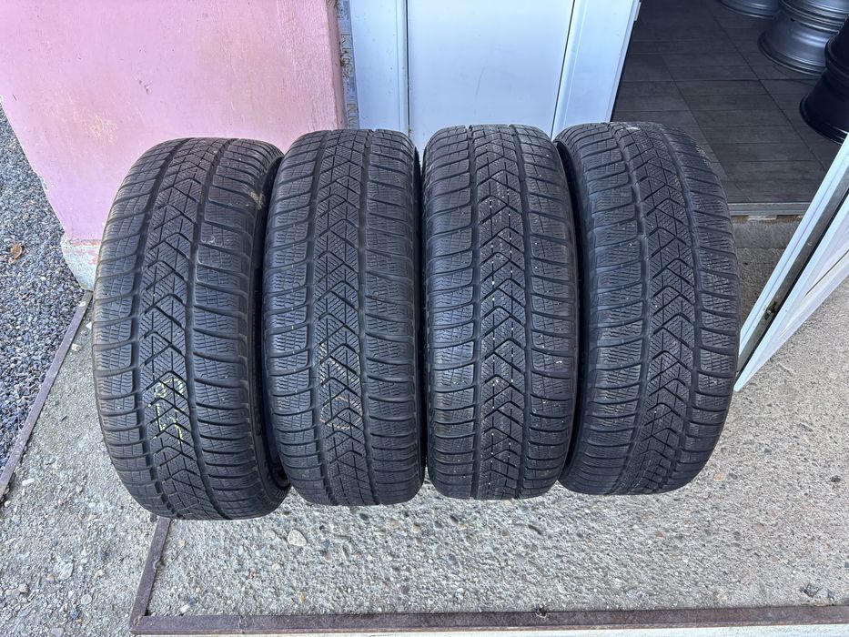 Vand Anvelope Pirelli 225/45/19 M+S
