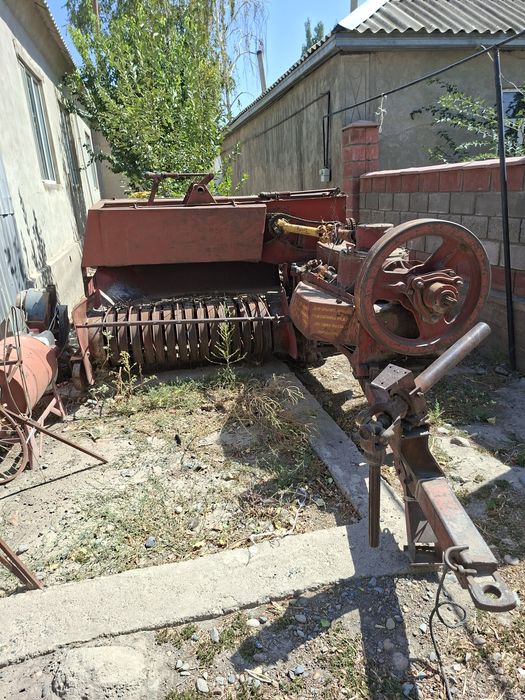 Продаю пресподборщик в хорошем состаяние