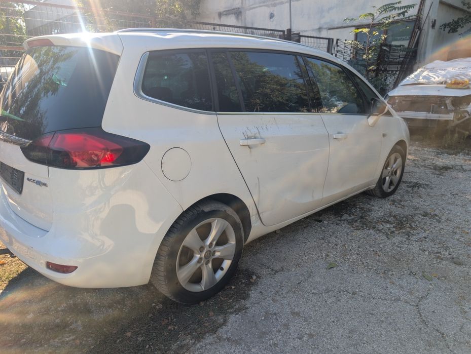 Zafira  C 1.6 CNG