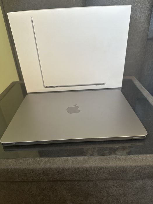 MacBook Air m2 Apple в Гаранция!!!