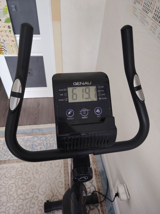 Велотренажер UT-210