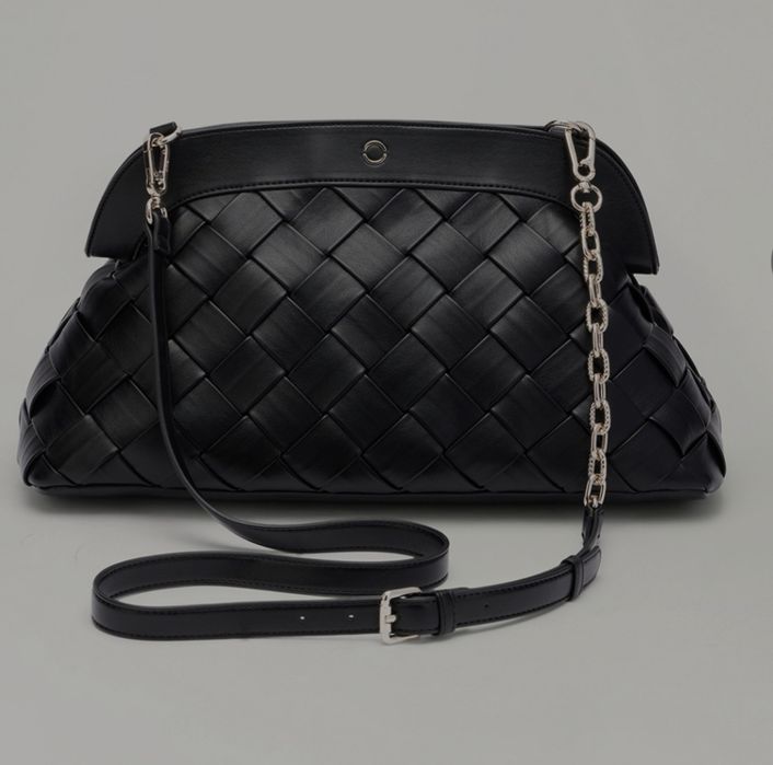 Poşetă Pouch maxi model împletit