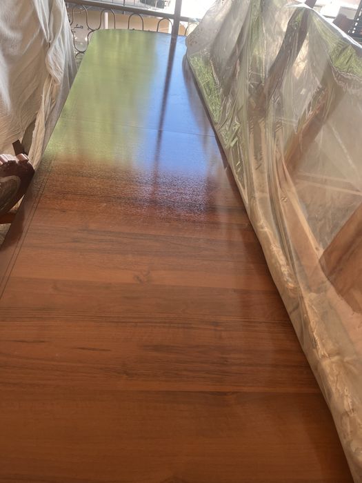 Стол со стульями