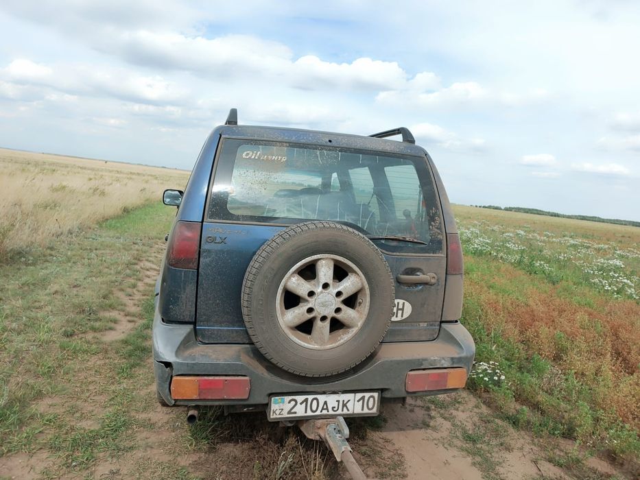 Продам внедорожник!