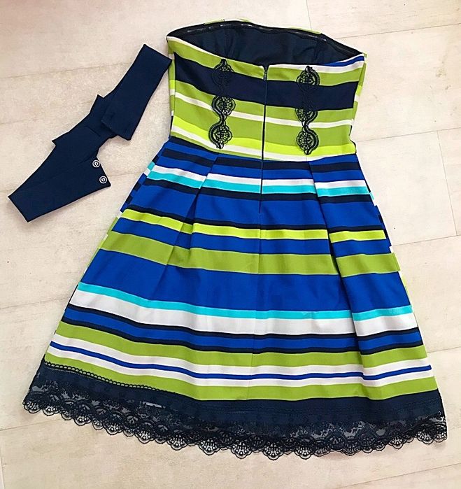 Ефектна рокля с подвижен колан, S/M - ЦЕНАТА Е КРАЙНА