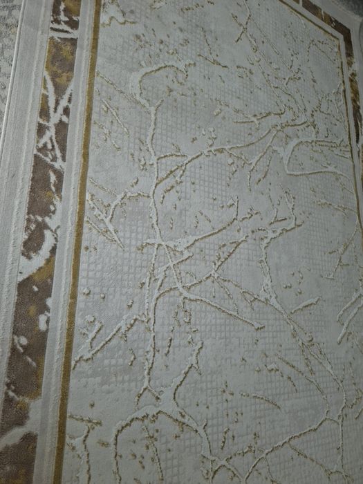 Кілем сатылады жаңа