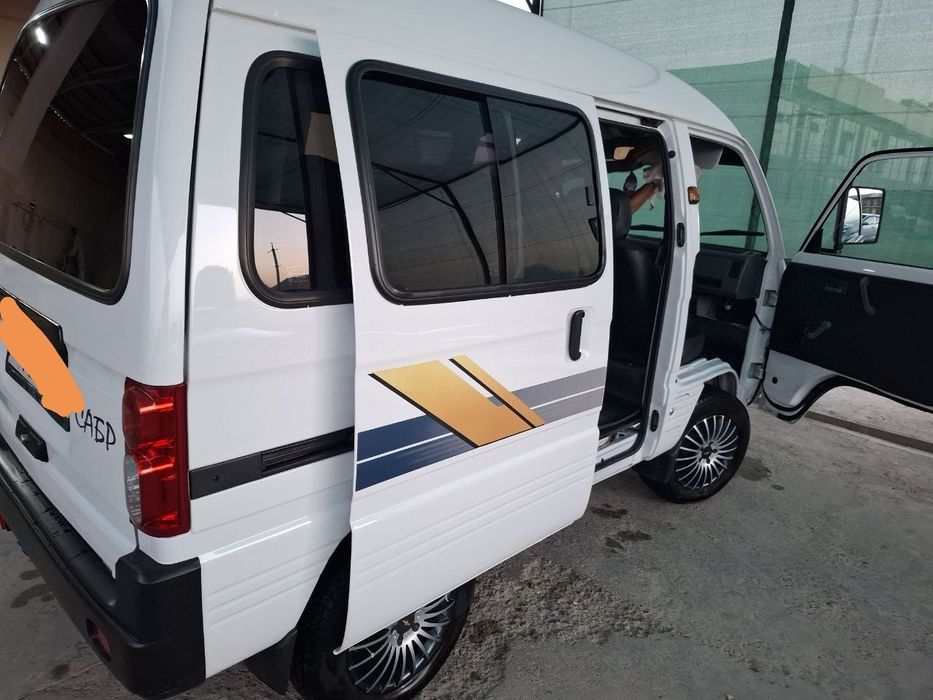 Damas sotiladi 78million so'm.