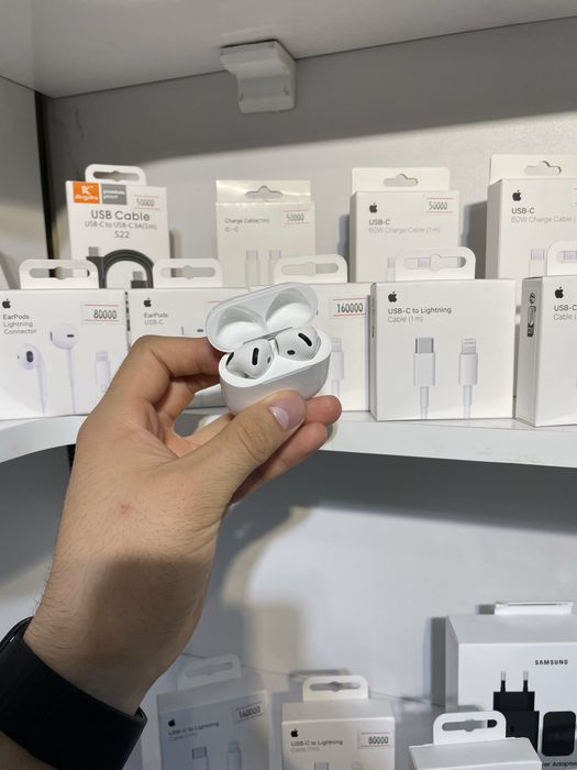 Airpods 4 orginal