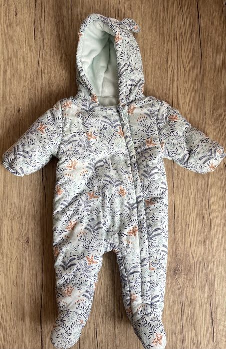 Combinezon next 3-6 luni purtat o singura data