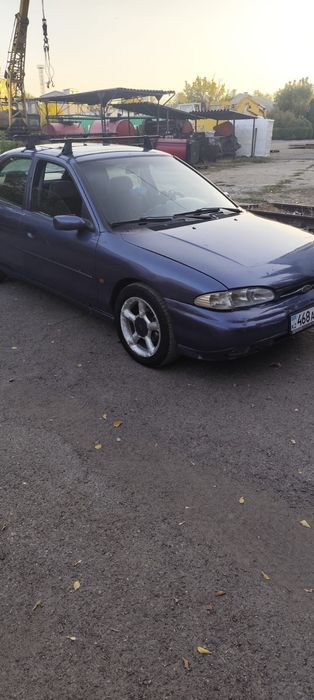 Продам машину срочно