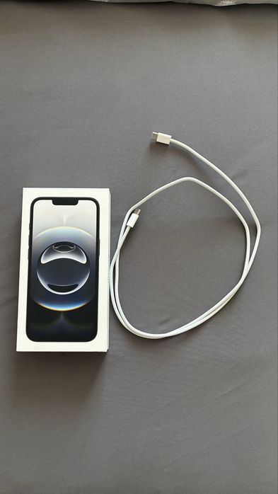 Iphone 16 e 128 GB- като нов!