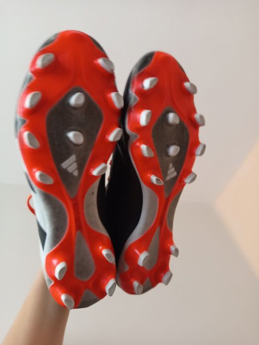 Футболни обувки 42 номер