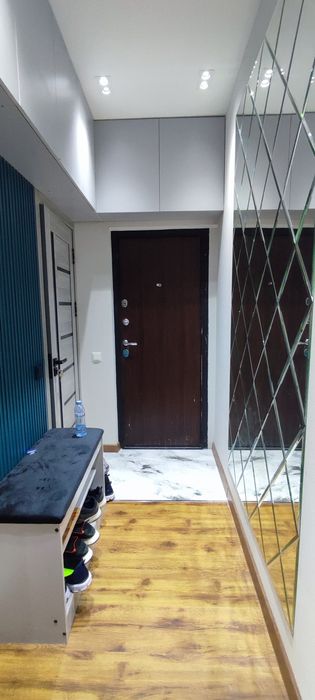 Продам квартиру 2/1/4 ЗЕРКАЛКА на Чиланзаре 8 квартал!