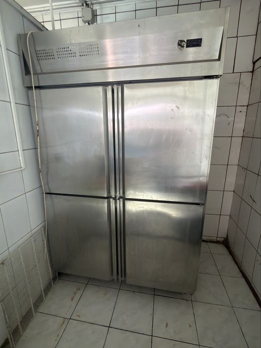 Frigider inox 4 compartimente