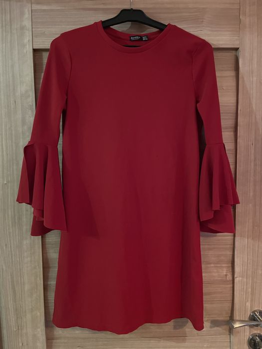 Vand 8 rochii /salopeta/costum marime S/M!