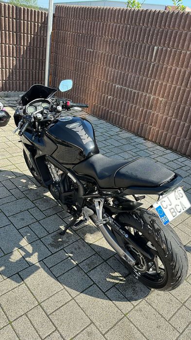 Auto , moto , motocicleta