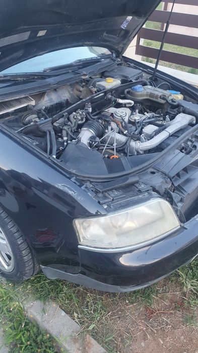 Vând Audi A6 2002