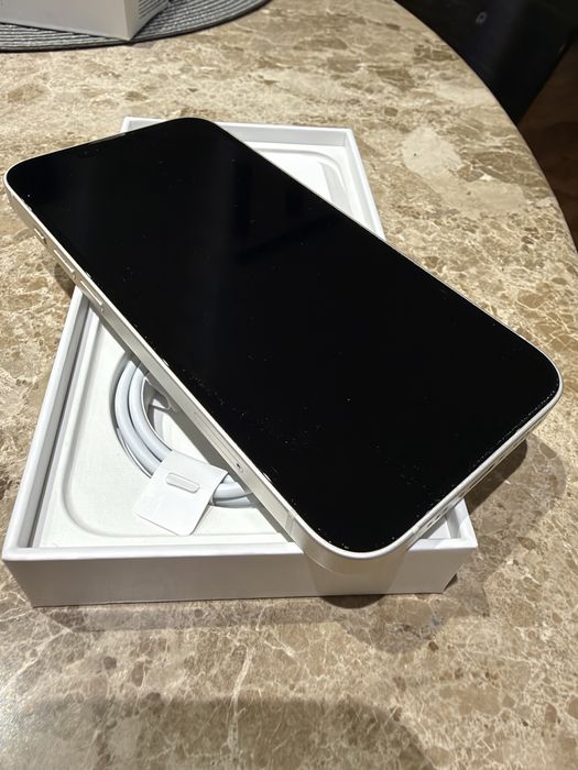 IPhone 14 128GB бял
