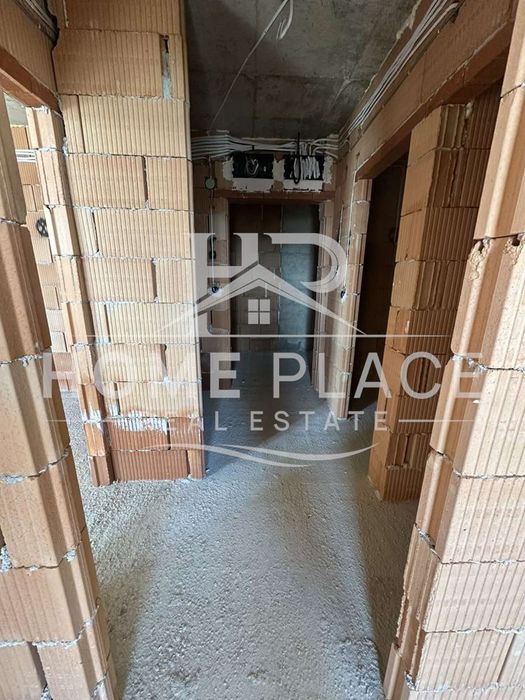 Продава се Двустаен апартамент в Варна, Възраждане 1 - 67 кв.м за 936 €/кв.м - Снимка #7