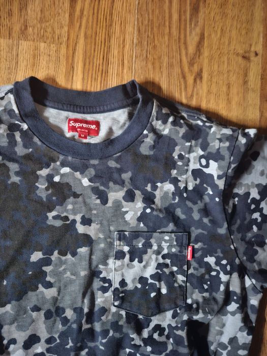 ОРИГИНАЛНА Supreme S/S Pocket Tee Navy German Camo
