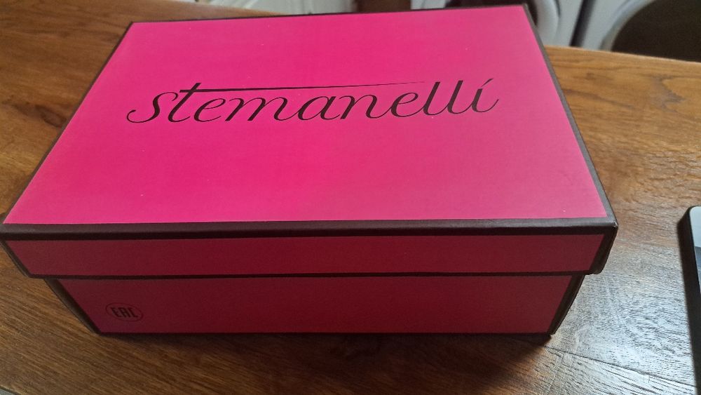 Обувки от естествена кожа