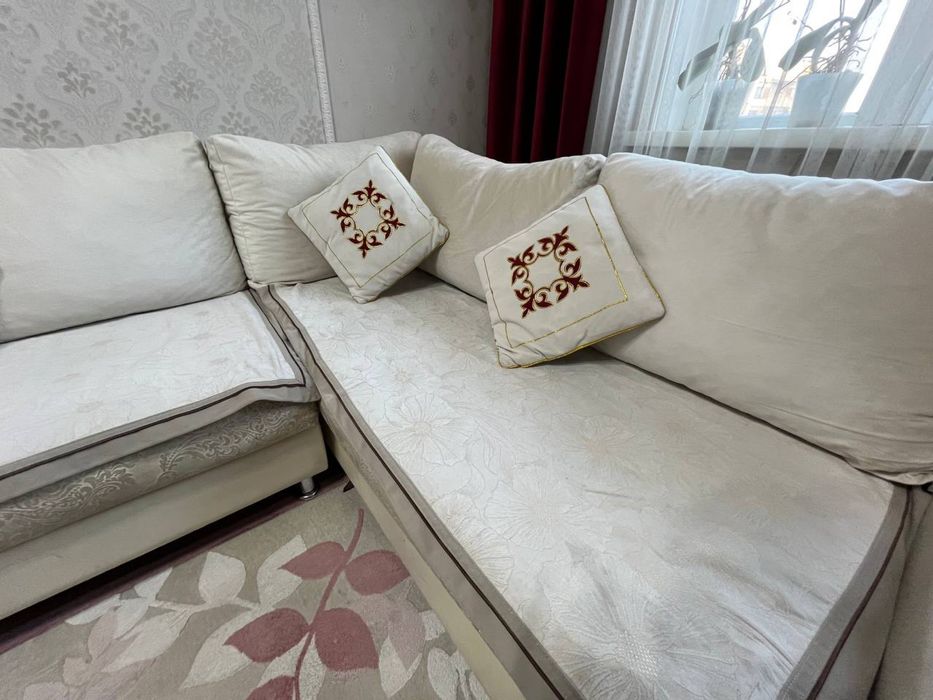 Продается угловой диван