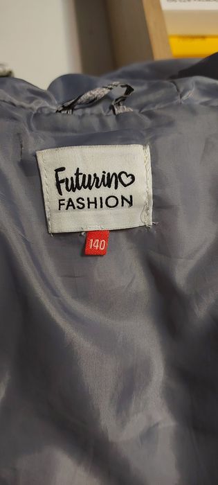 Куртка весенняя на девочку