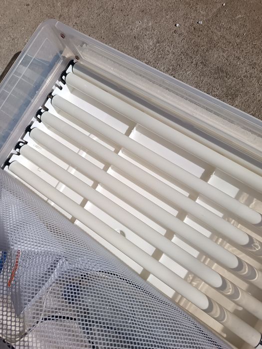 Incubator profesional automat 130 oua