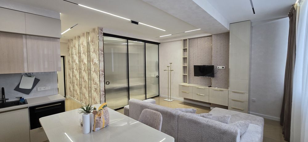 Studio 50 kv yengi kvartira xon saroy ocean