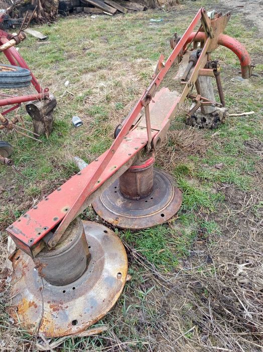 Cositoare Deutz-Fahr în stare bună de funcționare se oferă și proba