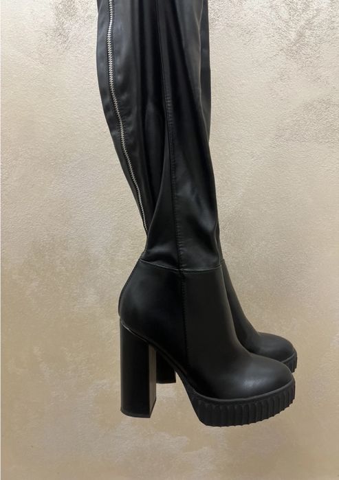 Ботуши/Чизми Guess на ток