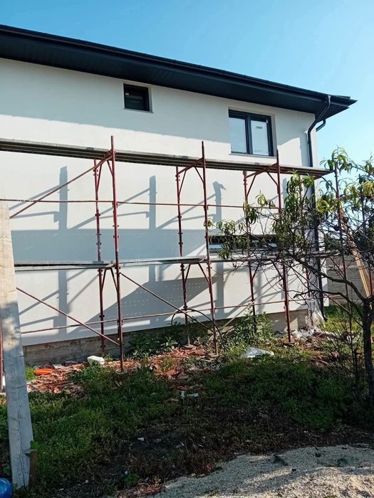 Executăm lucrări de construcții