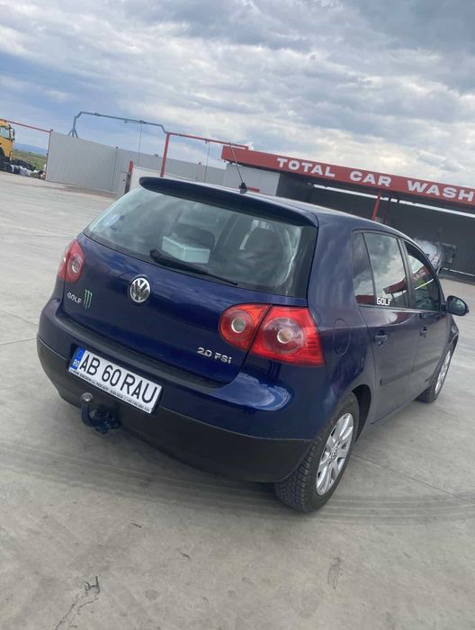Spre vânzare golf 5