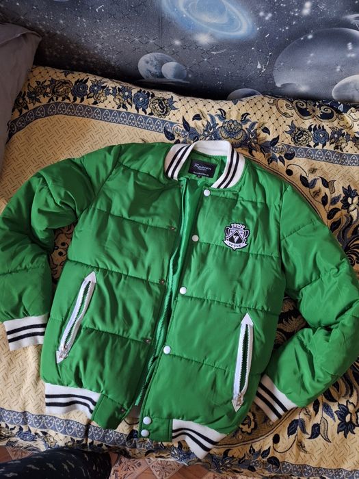 Куртка тёплая 48-50 размер