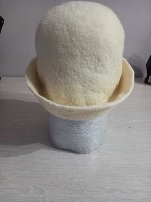 Шапки банные из шерсти