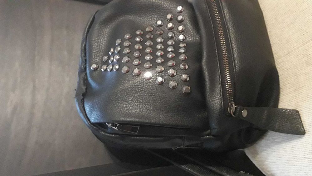 Дамска модерна раница