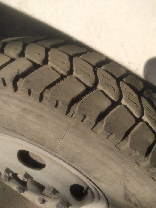 Продаётся кран манипулятор донг фенг