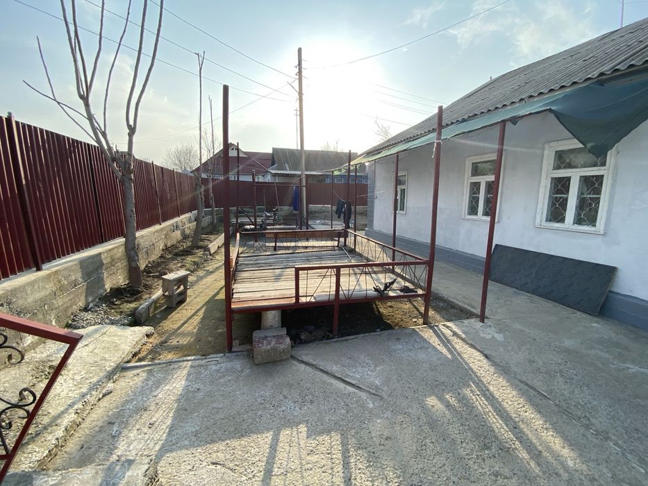 Жеке үй қаланың ортасында