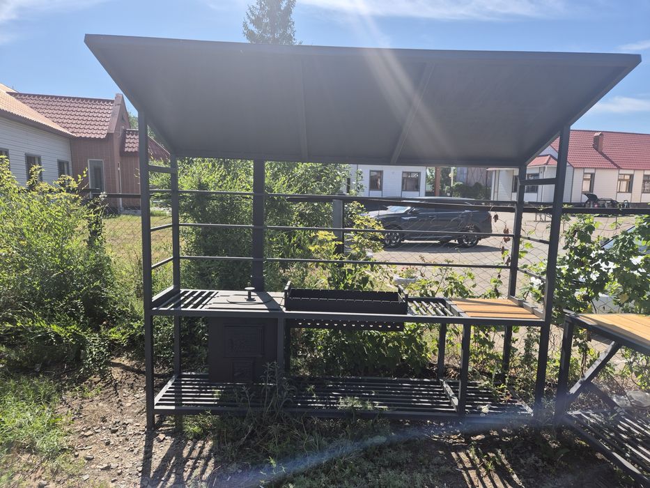 Мангальная зона в наличии