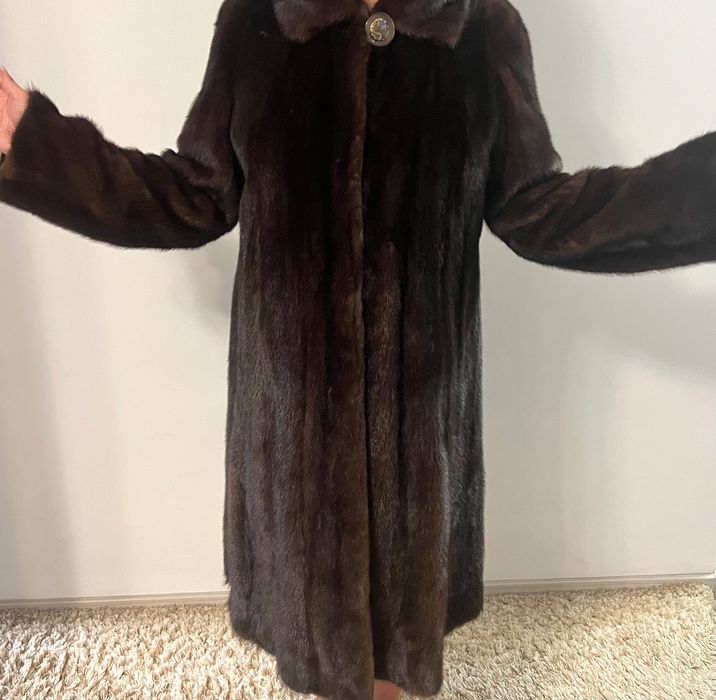 Натуральная норковая шуба