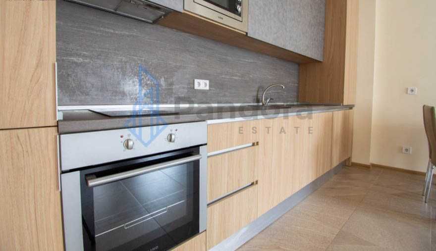 Дава се под наем Тристаен апартамент в София, Витоша - 80 кв.м за 750 € - Снимка #2