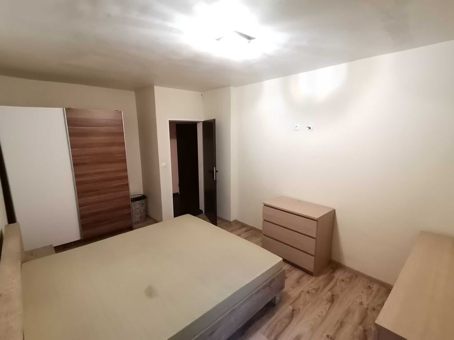 Дава се под наем Двустаен апартамент в Бургас, Възраждане - 80 кв.м за 306 € - Снимка #4