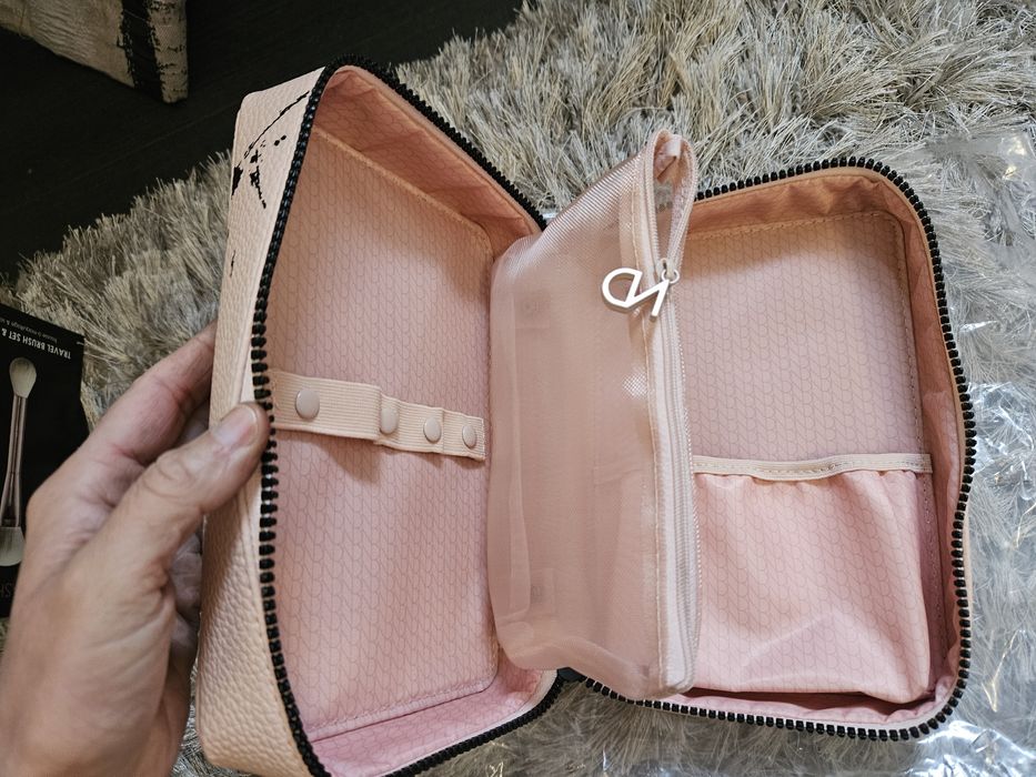 Portfard Natasha Denona