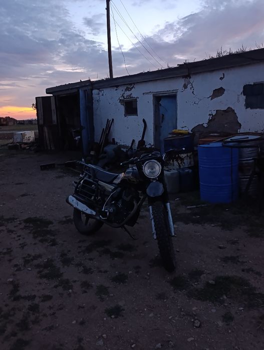 Продажа Suzuki GSX 200 есть торг