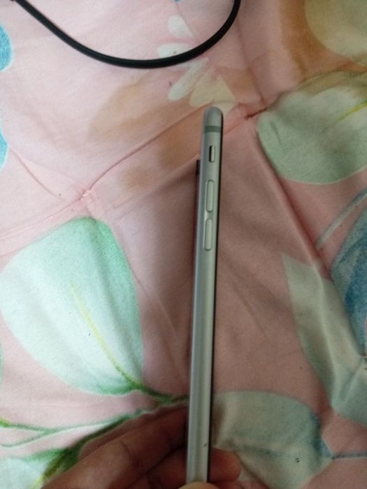Айфон 6s 32гб срочно