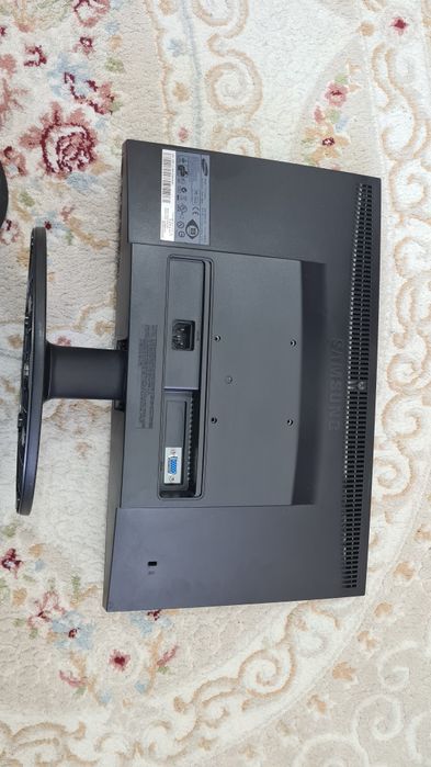 Продаётся монитор samsung