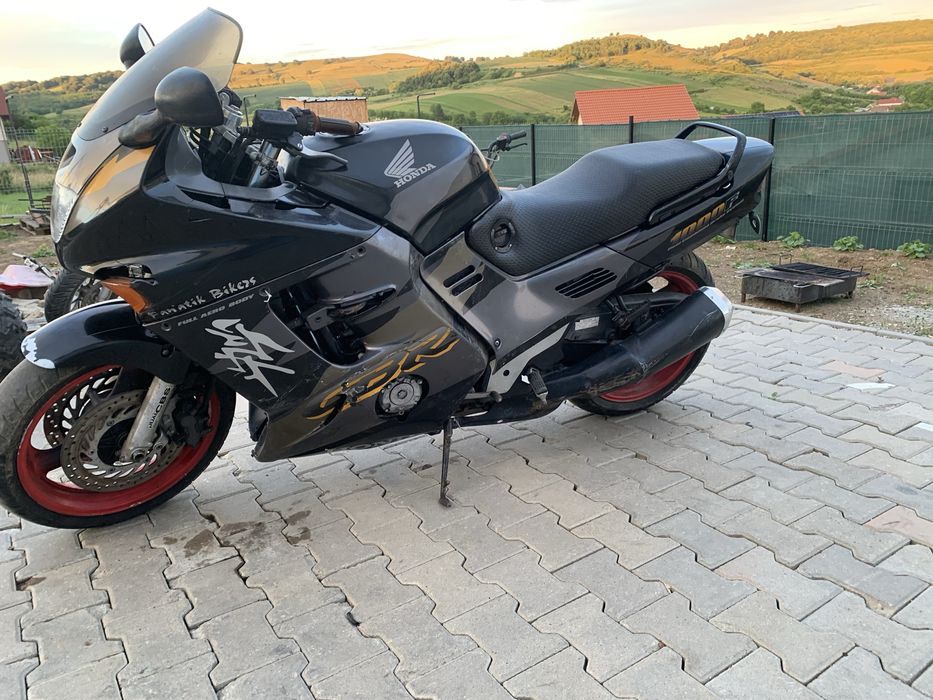 CBR 1000f sc24 dualCBS